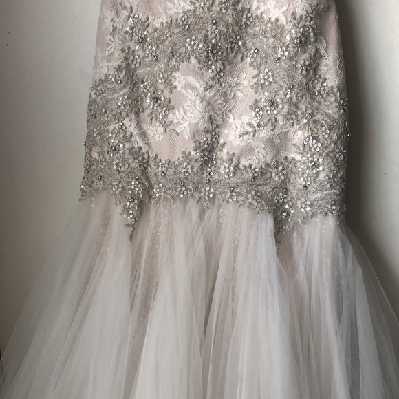 Ivory gorgeous size 8 Watters wedding dress - Picture 3 of 10